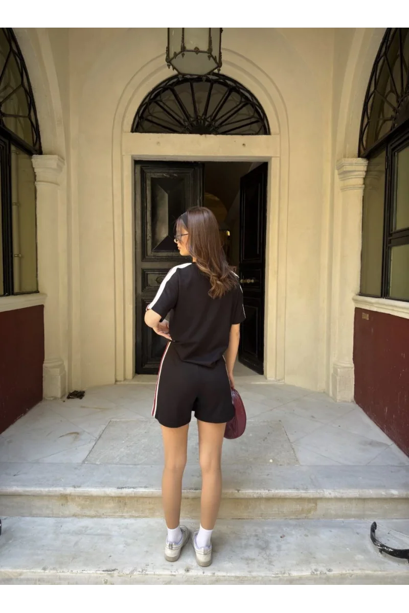 Osy Modal yumuşak dokulu Kumaş Kadın Parçalı Bisiklet Yaka T-shirt Mini Şortlu Etek İkili Takım - Siyah